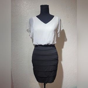 Sweet Storm Black And White Pencil Skirt Dress Womens Small Ruffle Top